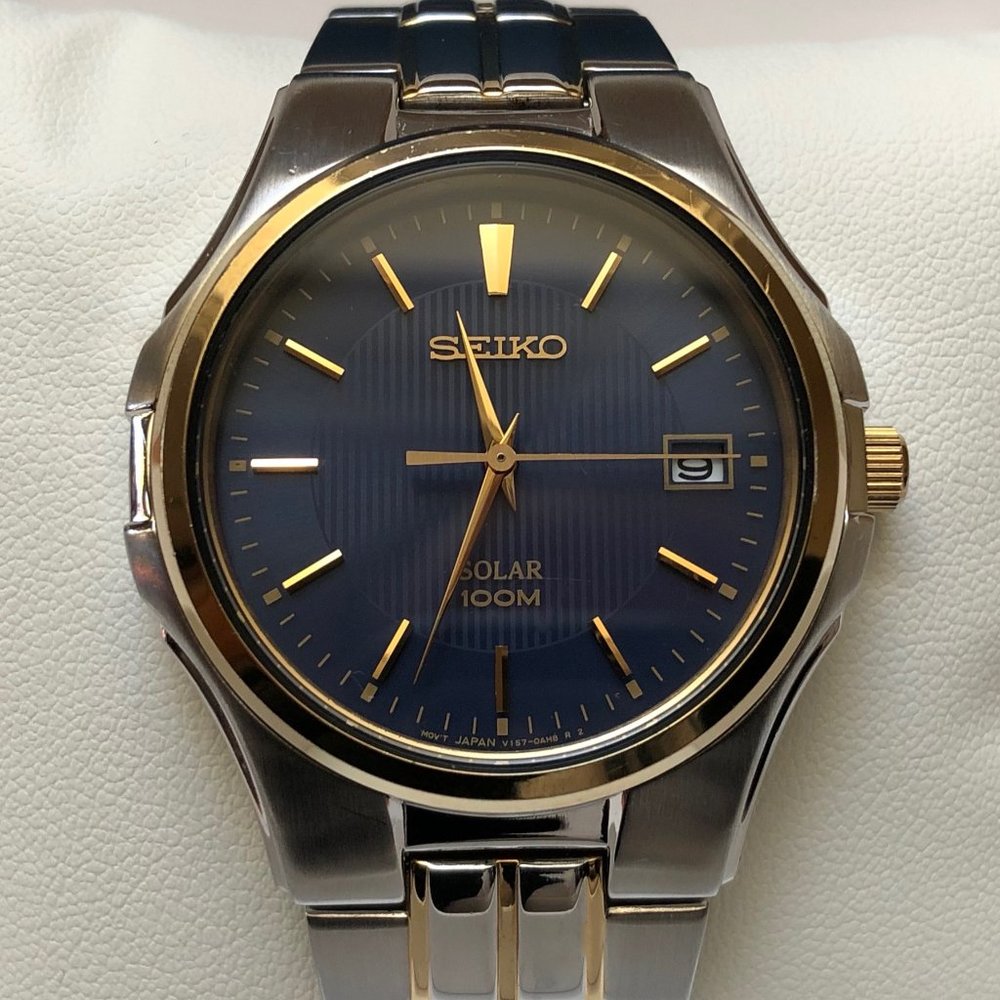 Vintage Restored Seiko Solar Men's Watch with Full Bracelet SNE224